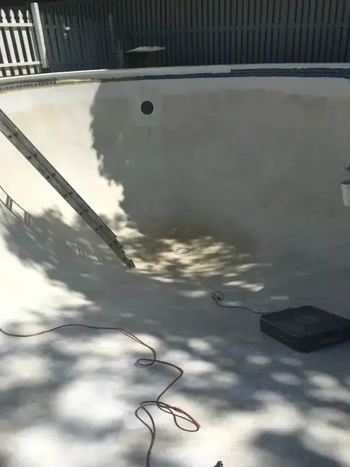 Pintura y resanado de piscina en Annandale, VA